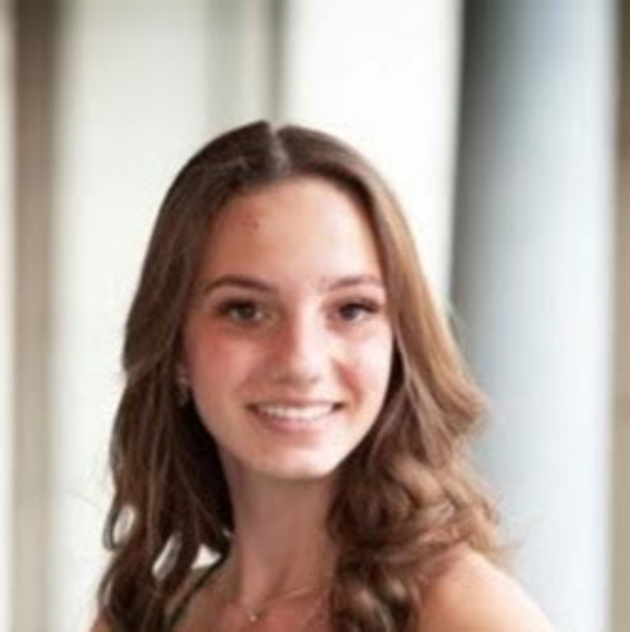 Meet your Posher, Ashlyn - Picture 1 of 1